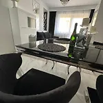 Lux Lejlighed