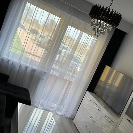 Lux *